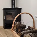 Vivienda De Uso Turistico Castanos Ferienhaus *
