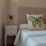 Vivienda De Uso Turistico Castanos Ferienhaus