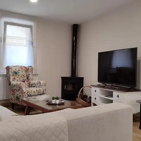 Vivienda De Uso Turístico Castaños San Roman de Sanabria
