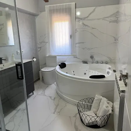 Vivienda De Uso Turistico Castanos Holiday home San Roman de Sanabria