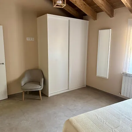 Holiday home Vivienda De Uso Turistico Castanos